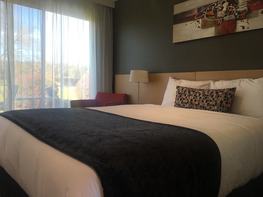 Quality Inn & Suites Traralgon Exterior photo