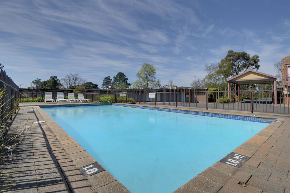 Quality Inn & Suites Traralgon Exterior photo
